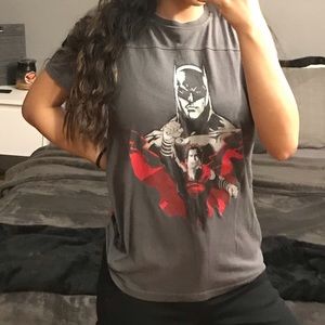 💕Superman V. Batman Shirt